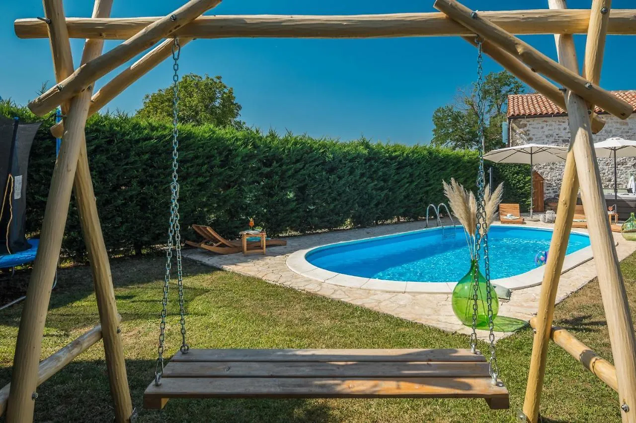 Villa Nonni-Romantic Stone House Višnjan Vakantiehuis